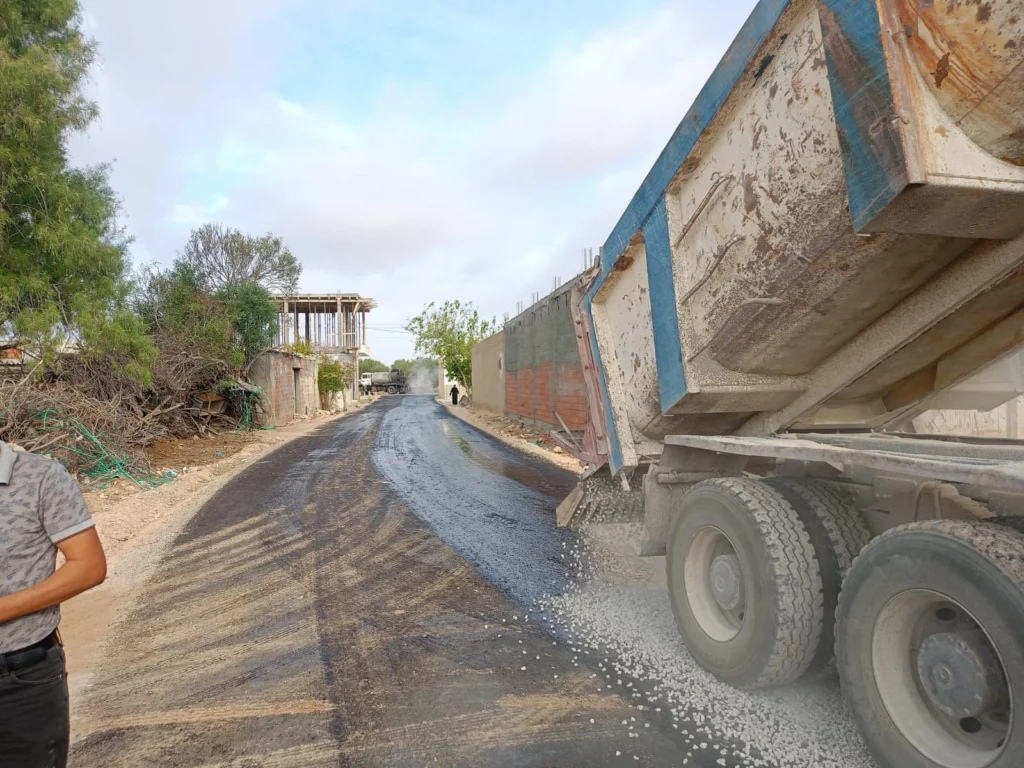 1d956d16-ec13-46c4-9d94-3a0791034077