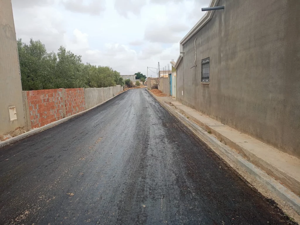 e487c607-b4a4-4d6e-8f1e-3299bda1b8f2